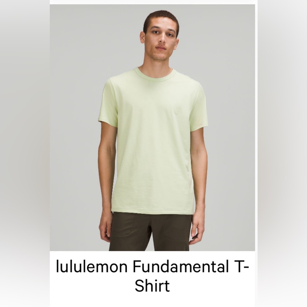Men’s Lululemon T-shirt Large